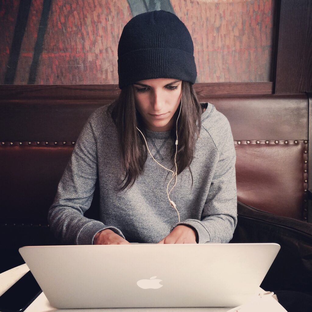 obor-laptop-2561018_1920